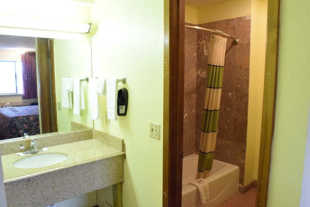 Executive Inn Odessa Habitación foto